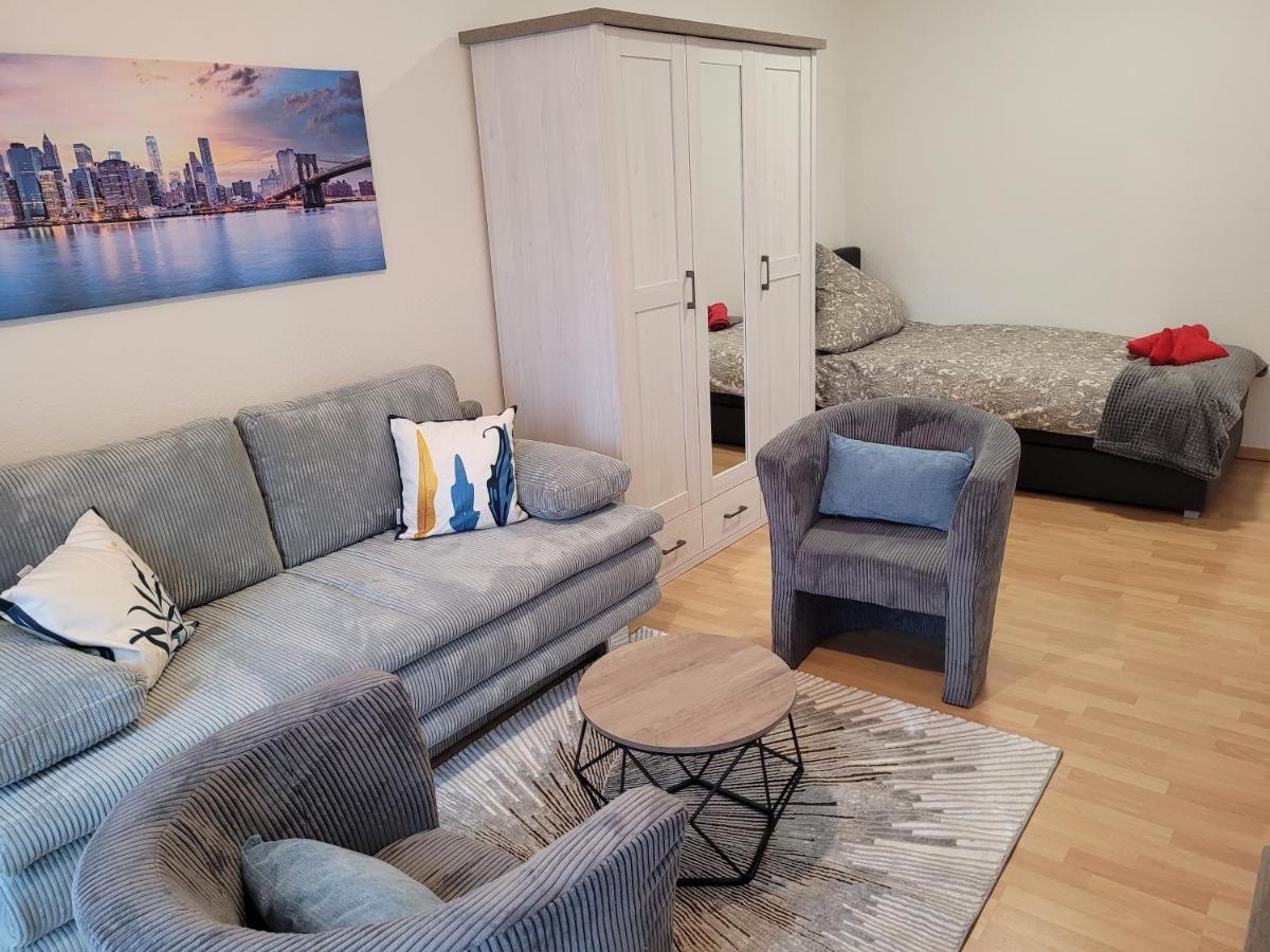 Wohnung In Oberhausen: Zentral & Ruhig, Eigener Eingang Оберхаузен Экстерьер фото