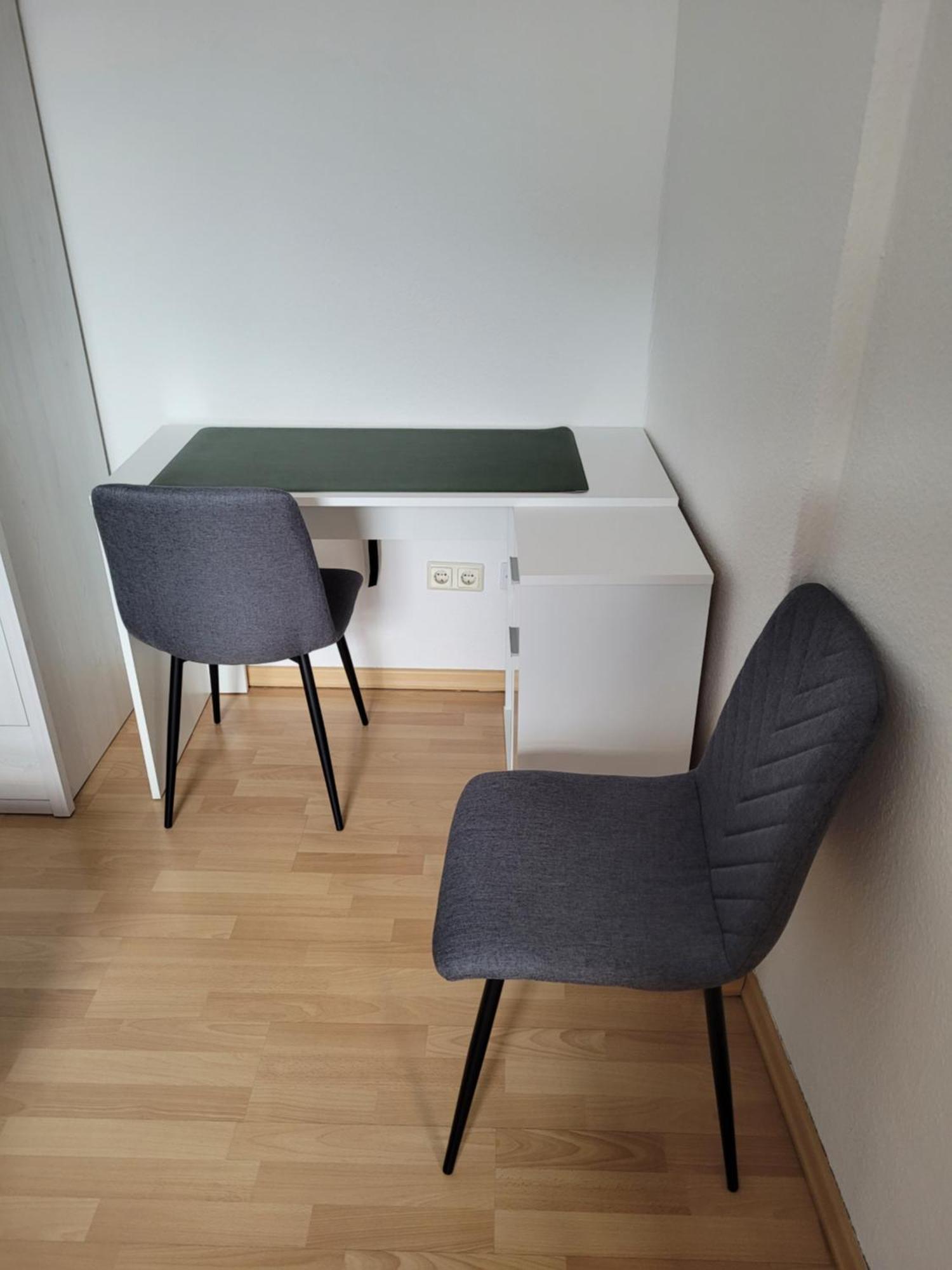 Wohnung In Oberhausen: Zentral & Ruhig, Eigener Eingang Оберхаузен Экстерьер фото